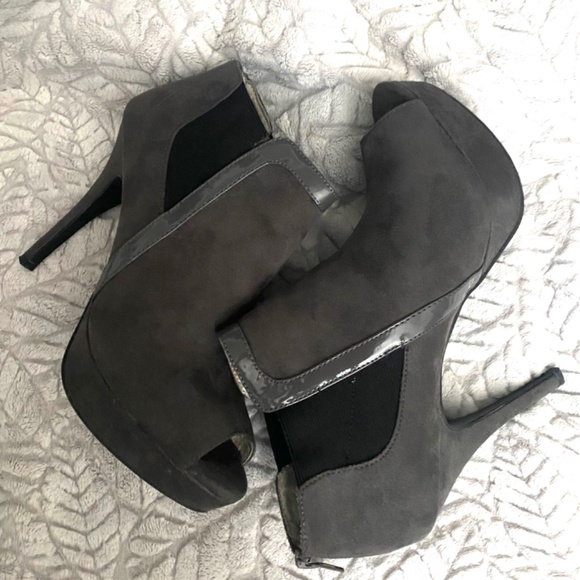 Fergalicious Open-Toe High Heel Boots - Picture 4 of 6